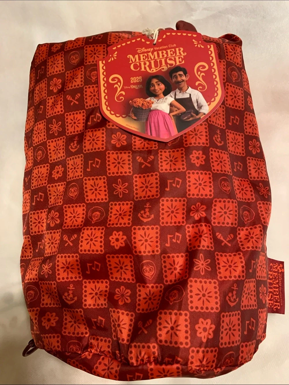 Disney Patterned Beach Towel Tote Bag including beach towel - Member Cruise